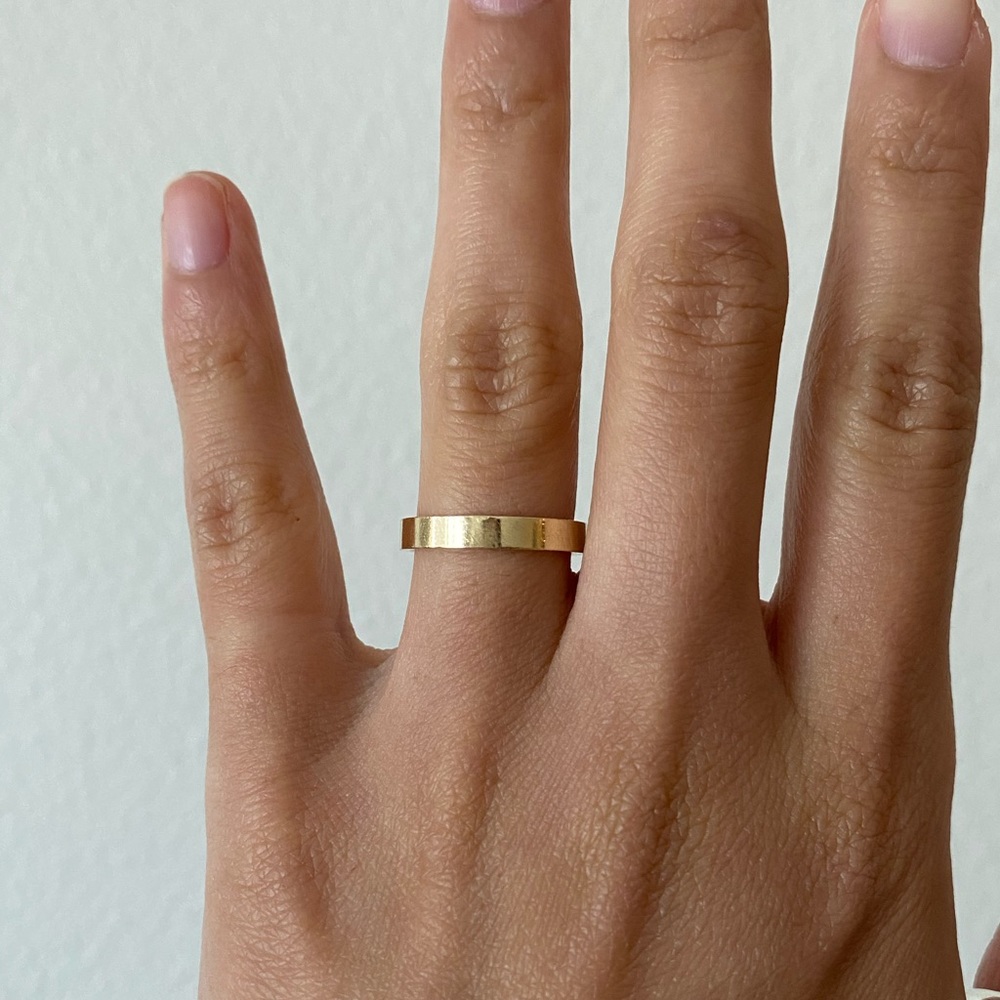 14k yellow gold wedding band | 3mm | Comfort Fit | Size 5